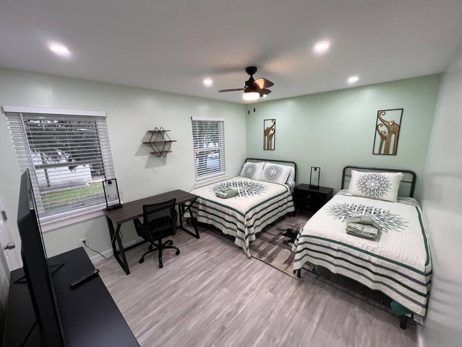 Tranquility In Paradise- 2 Bedroom Villa W/Parking 힐튼 헤드 아일랜드 외부 사진