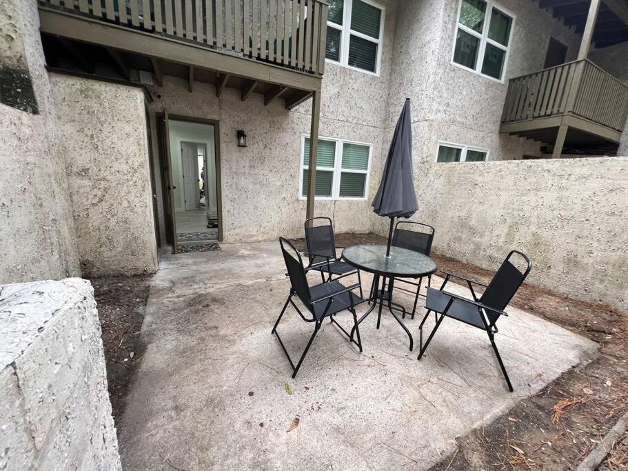 Tranquility In Paradise- 2 Bedroom Villa W/Parking 힐튼 헤드 아일랜드 외부 사진